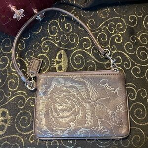 Coach Madison Metallic Gray Tattoo Rose gold bronze brown flower wristlet RARE